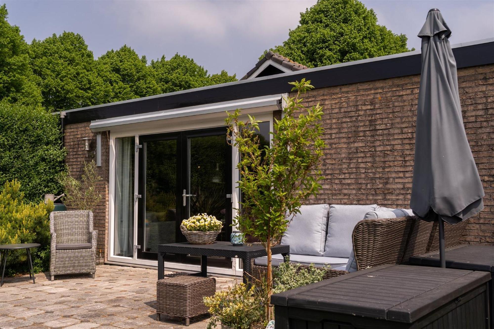 Vakantiewoning Le Garaazje 'S-Gravendeel Экстерьер фото